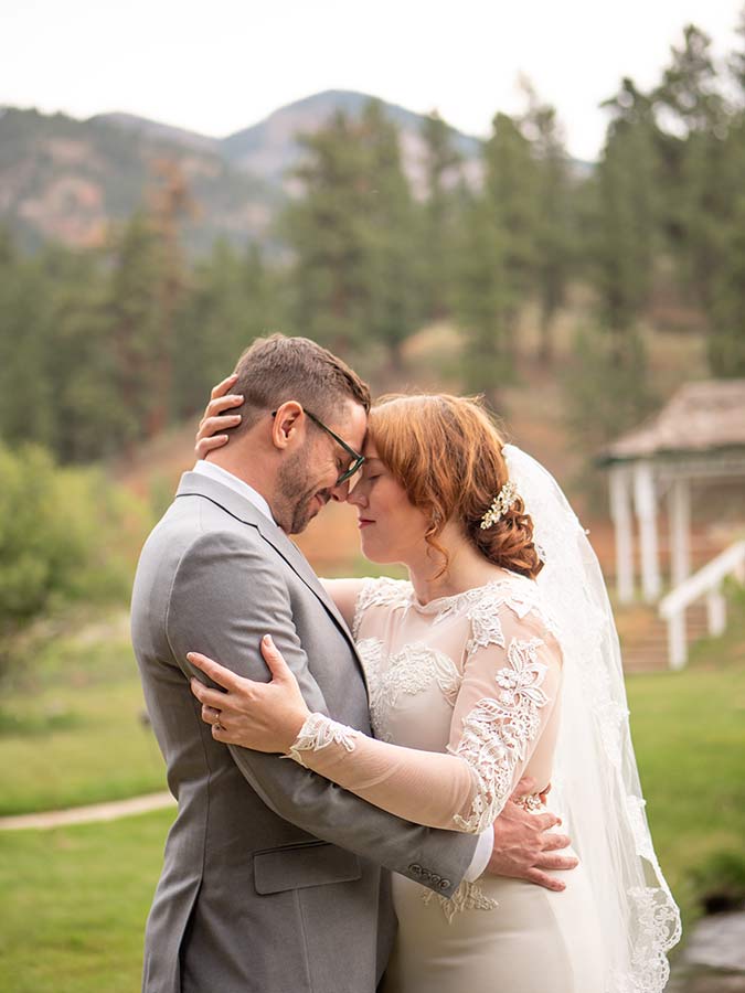 Mountain-View-Ranch-by Wedgewood-Weddings-colorado-couple