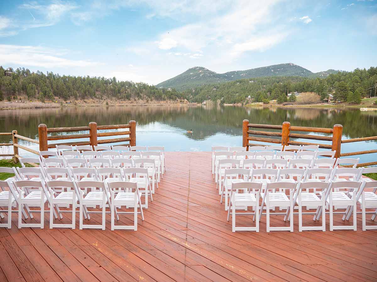 evergreen-lake-house-wedding-ceremony