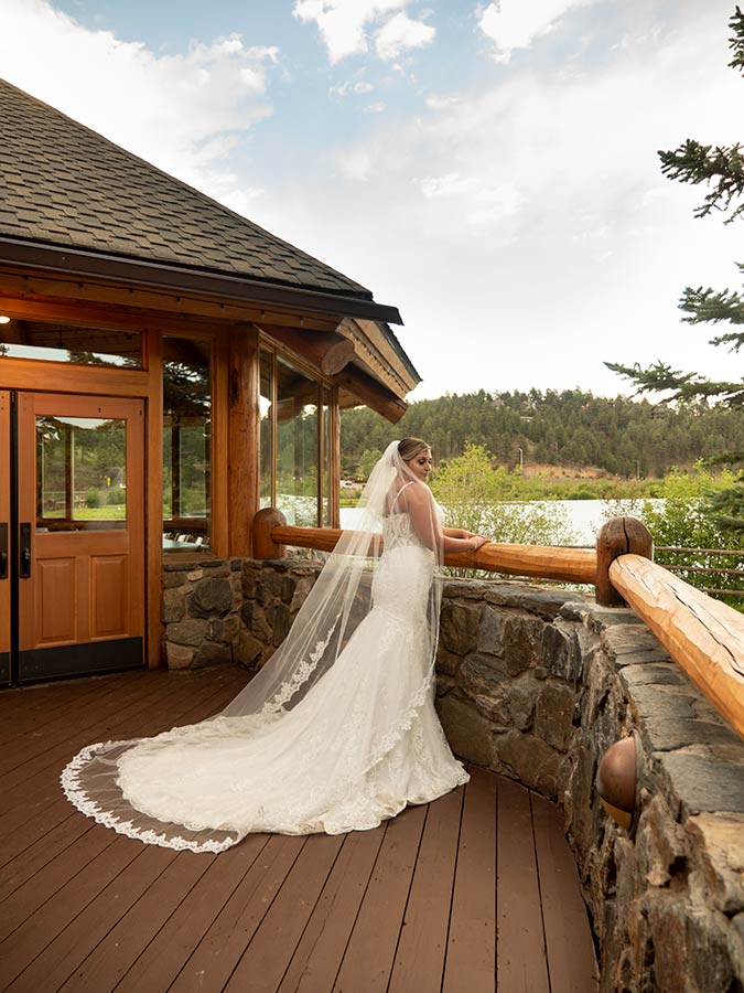 evergreen-lake-house-wedding-venue