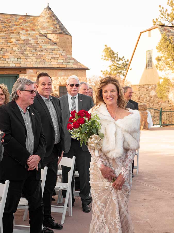 cherokee-ranch-castle-wedding-bride